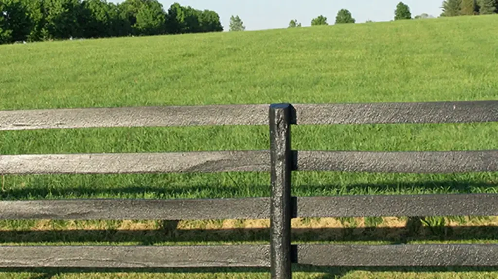 how to build wood horse fence