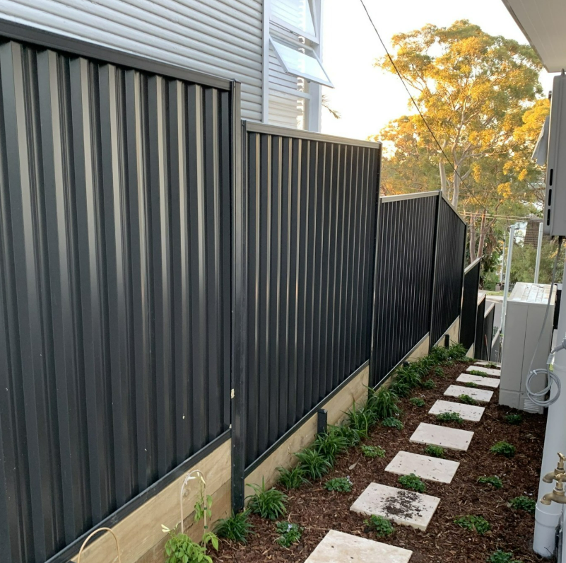 Galvanized Steel Fence